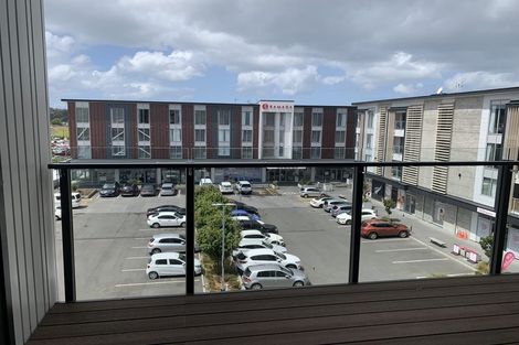 Photo of property in 318/3 Kaipiho Lane, Albany, Auckland, 0632