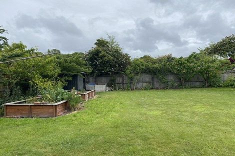 Photo of property in 39 Straven Road, Riccarton, Christchurch, 8011