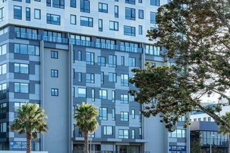 Photo of property in Twin Towers, 1102/17 Putney Way, Manukau, Auckland, 2104