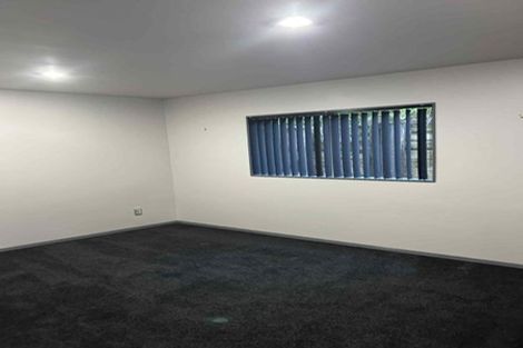 Photo of property in 14 Bush View Lane, Northcote Point, Auckland, 0627