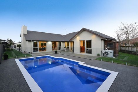 Photo of property in 26 The Esplanade, Huntington, Hamilton, 3210