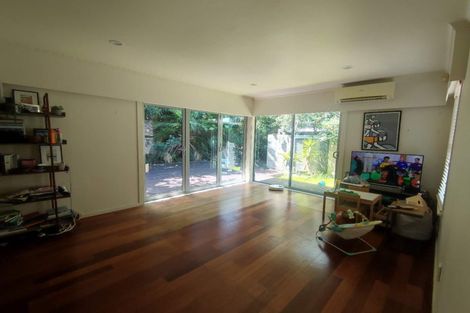 Photo of property in 2/31 Bracken Avenue, Takapuna, Auckland, 0622