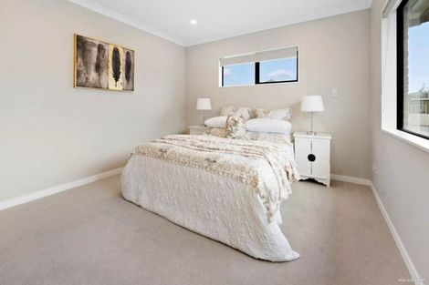 Photo of property in 37 Papareia Road, Karaka, Papakura, 2113
