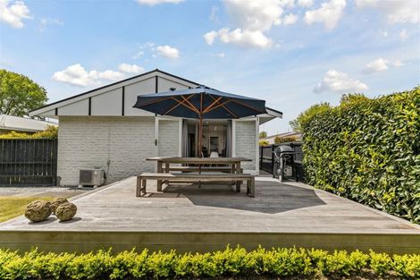 Photo of property in 2/385 Withells Road, Avonhead, Christchurch, 8042