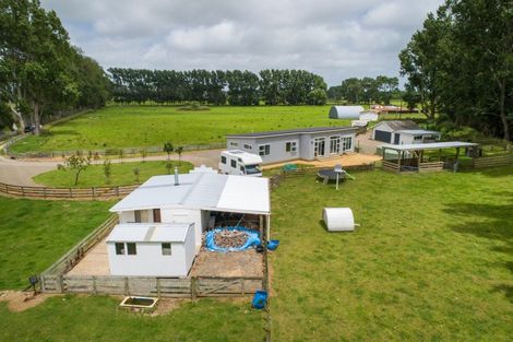 Photo of property in 78 Tamatarau Road, Tokomaru, Palmerston North, 4474