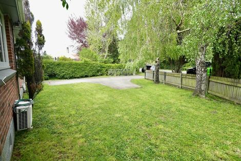 Photo of property in 9 Manawatu Street, Hokowhitu, Palmerston North, 4410