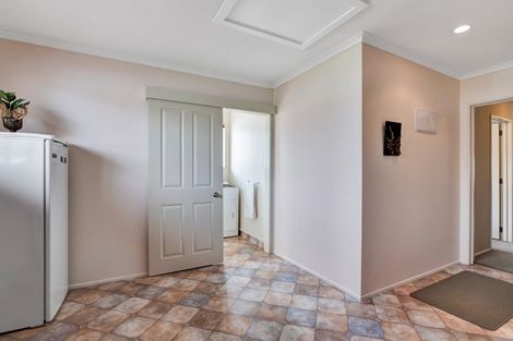 Photo of property in 10 Curtis Street, Stratford, 4332