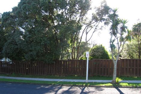 Photo of property in 42 Sea Spray Drive, Bucklands Beach, Auckland, 2012