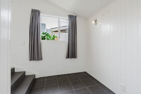 Photo of property in 33 Edinburgh Road, Hillcrest, Hamilton, 3216