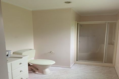 Photo of property in 20 Maurice Borich Place, Henderson, Auckland, 0610