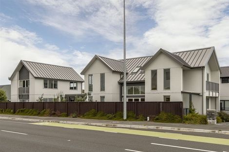 Photo of property in 19 Holmes Hanover Lane, Halswell, Christchurch, 8025