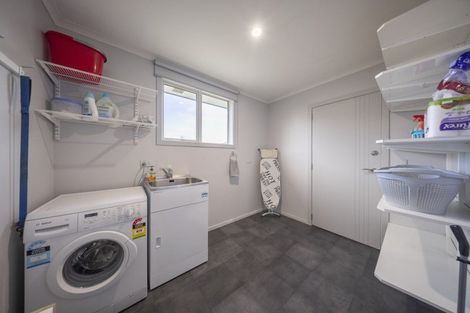 Photo of property in 25 Motu-au Close, Manapouri, 9679