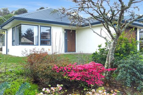 Photo of property in 3a Peter Button Place, Johnsonville, Wellington, 6037