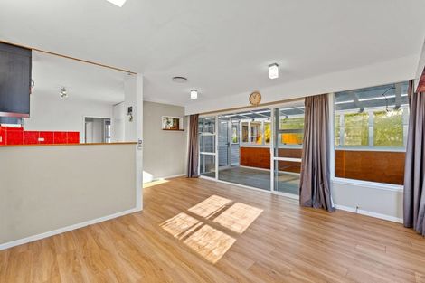 Photo of property in 53b Springs Road, Parakai, 0830