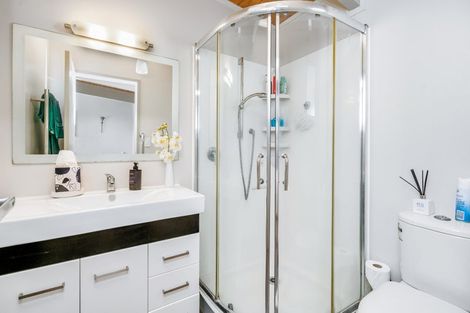 Photo of property in 35 Harbour View Road, Onerahi, Whangarei, 0110