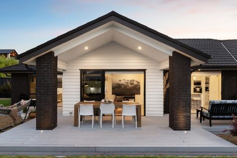 Photo of property in 14 Catherine Mclean Road, Pukekohe, 2120