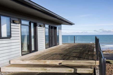 Photo of property in 21 Sunset Parade, Kai Iwi, Whanganui, 4574