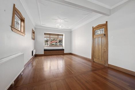 Photo of property in 24 Fitzherbert Street, Alicetown, Lower Hutt, 5010