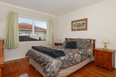 Photo of property in 33 Princes Street, Levin, 5510