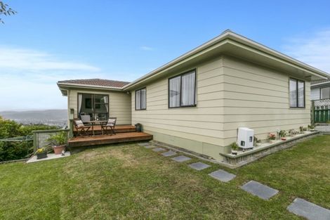 Photo of property in 31 Wisteria Grove, Maungaraki, Lower Hutt, 5010