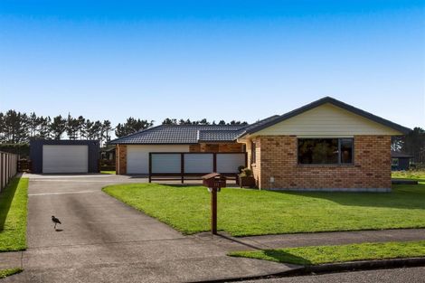 Photo of property in 121 Mercade Close, Stratford, 4332