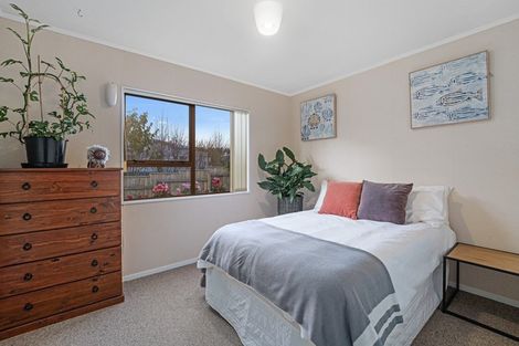 Photo of property in 27 Pitoitoi Street, Otaihanga, Paraparaumu, 5036