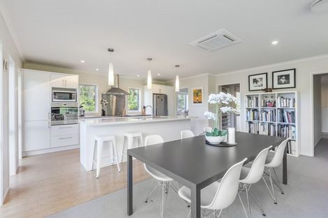 Photo of property in 14 Quiet Rise, Matakana, Warkworth, 0985