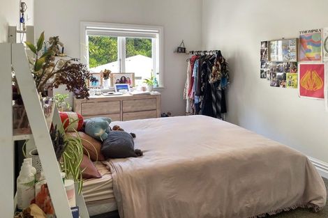 Photo of property in 2 Telford Terrace, Oriental Bay, Wellington, 6011