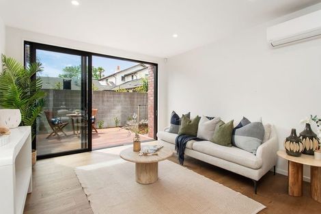 Photo of property in 50b Murray Place, St Albans, Christchurch, 8014