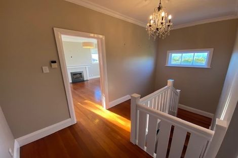 Photo of property in 24 Highbury Crescent, Highbury, Wellington, 6012