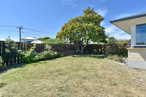 Photo of property in 49 Vancouver Crescent, Wainoni, Christchurch, 8061