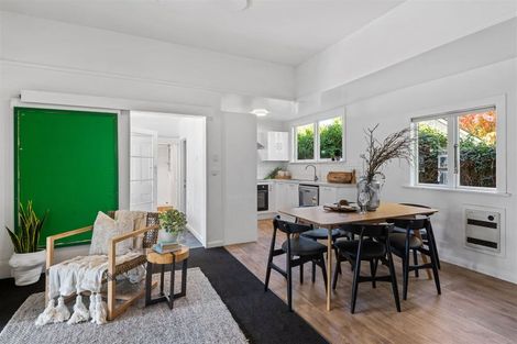 Photo of property in 28 Straven Road, Riccarton, Christchurch, 8011