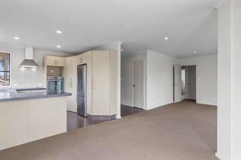 Photo of property in 80 Carrington Drive, Papamoa Beach, Papamoa, 3118