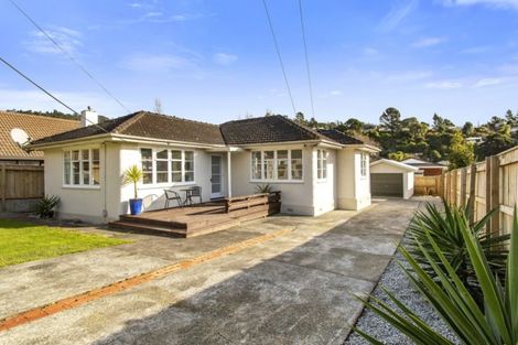 Photo of property in 360 Stokes Valley Road, Stokes Valley, Lower Hutt, 5019