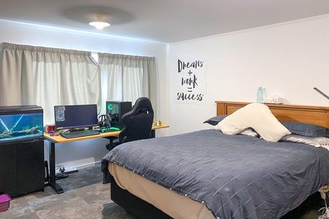 Photo of property in 94 Queen Street, North Dunedin, Dunedin, 9016