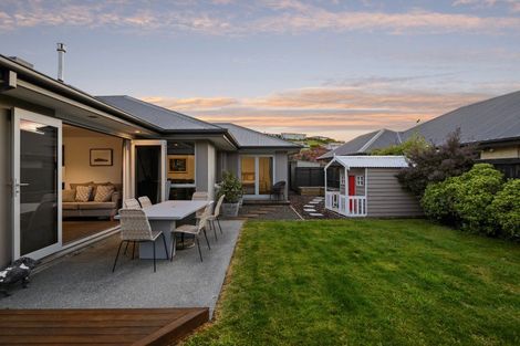 Photo of property in 25 Holbrook Way, Westmorland, Christchurch, 8025