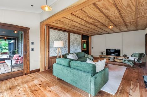 Photo of property in 302 Whitecliffs Road, Whitecliffs, Coalgate, 7673