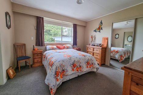 Photo of property in 239 Clyde Street, Balclutha, 9230