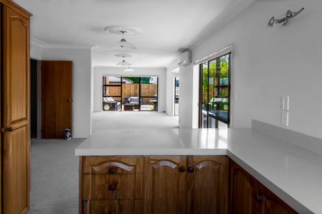 Photo of property in 66 Ladies Mile, Manly, Whangaparaoa, 0930