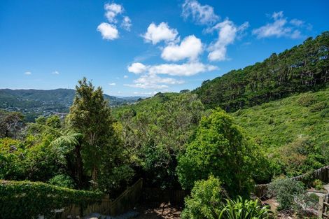 Photo of property in 184 Orangi Kaupapa Road, Northland, Wellington, 6012