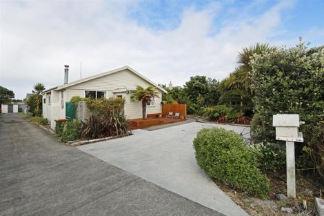 Photo of property in 178 Tasman Street, Opunake, 4616