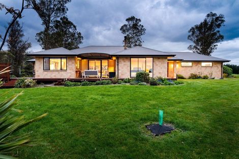 Photo of property in 27 Kayforce Road, Ocean View, Dunedin, 9035