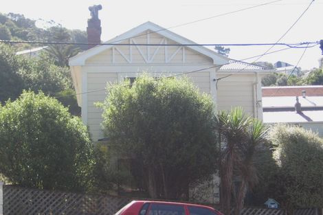 Photo of property in 52 Todman Street, Brooklyn, Wellington, 6021