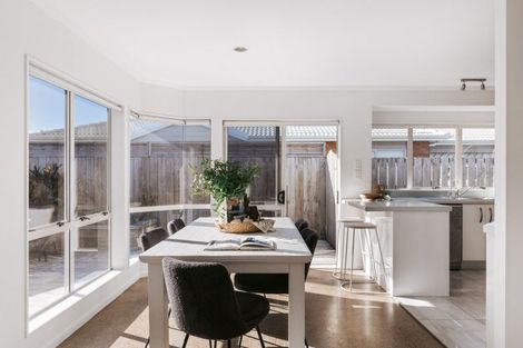 Photo of property in 50 Pacific View Road, Papamoa Beach, Papamoa, 3118