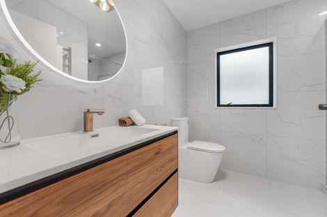 Photo of property in 2e Hughs Way, Flat Bush, Auckland, 2019