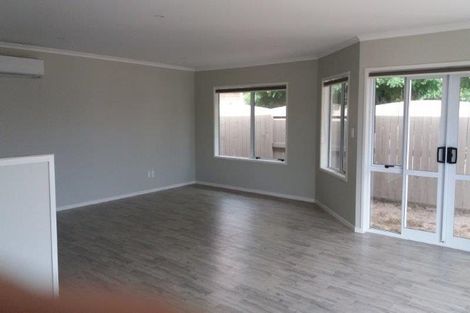 Photo of property in 330 Grenada Street, Papamoa Beach, Papamoa, 3118