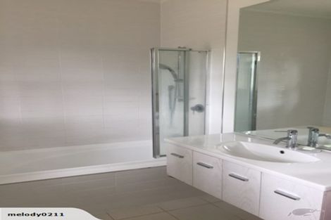 Photo of property in 17 Massey Avenue, Greenlane, Auckland, 1061