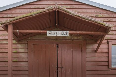 Photo of property in 921 Ongo Road, Hunterville, 4782