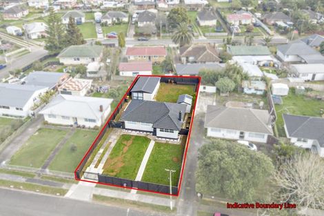 Photo of property in 19 Awatere Street, Clover Park, Auckland, 2023