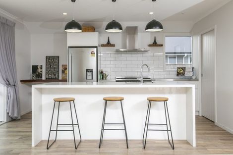 Photo of property in 17 Stoneleigh Drive, Solway, Masterton, 5810